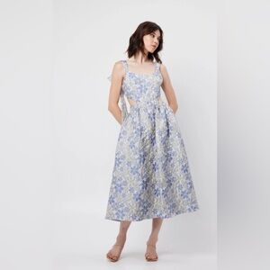 Elliat Atelier dress.